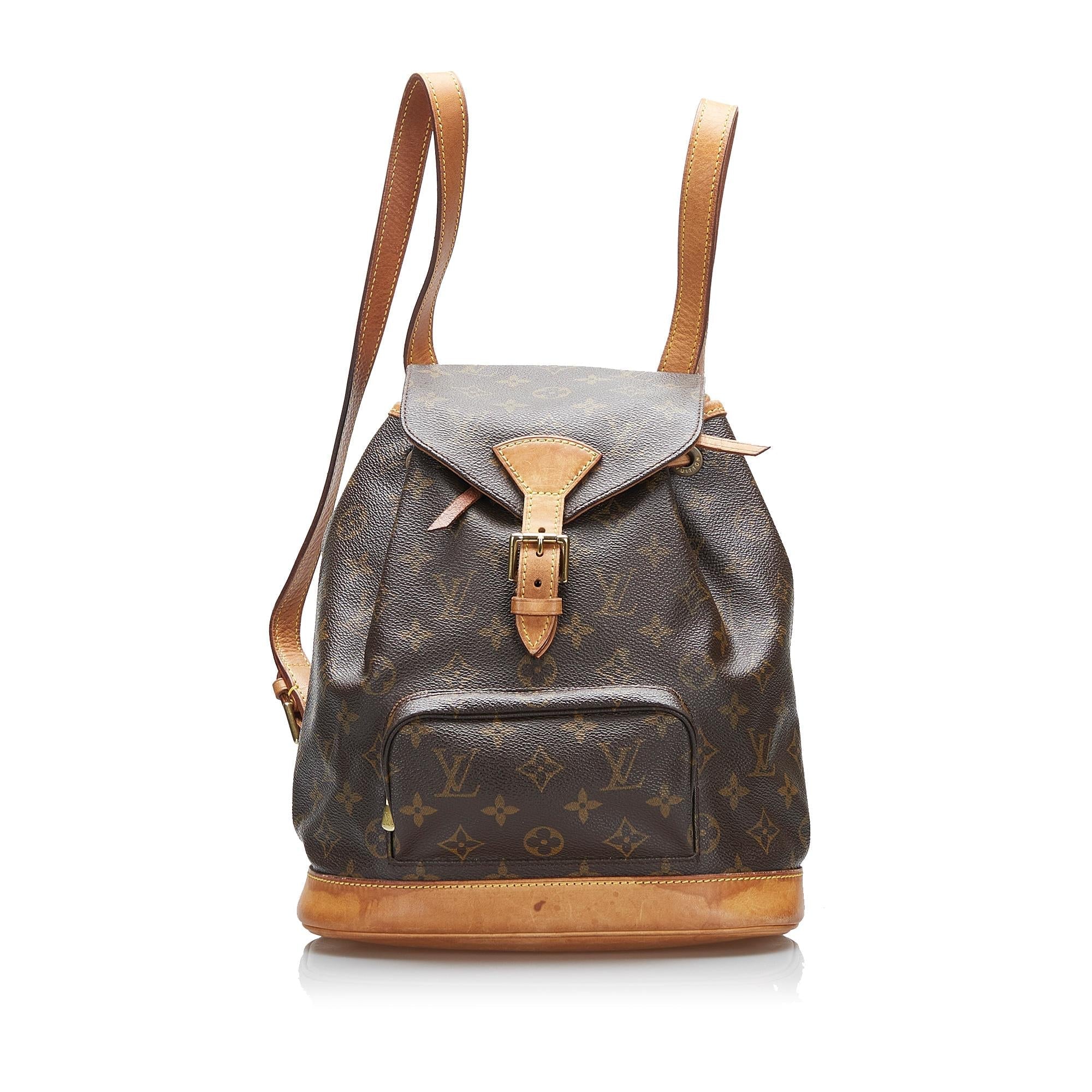 Louis Vuitton Monogram Montsouris MM (SHG-goiN7O)