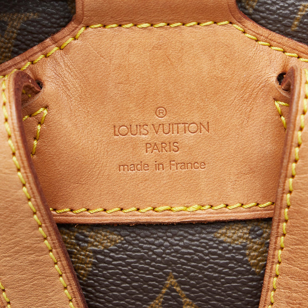 Louis Vuitton Monogram Montsouris MM (SHG-mtMtNz)