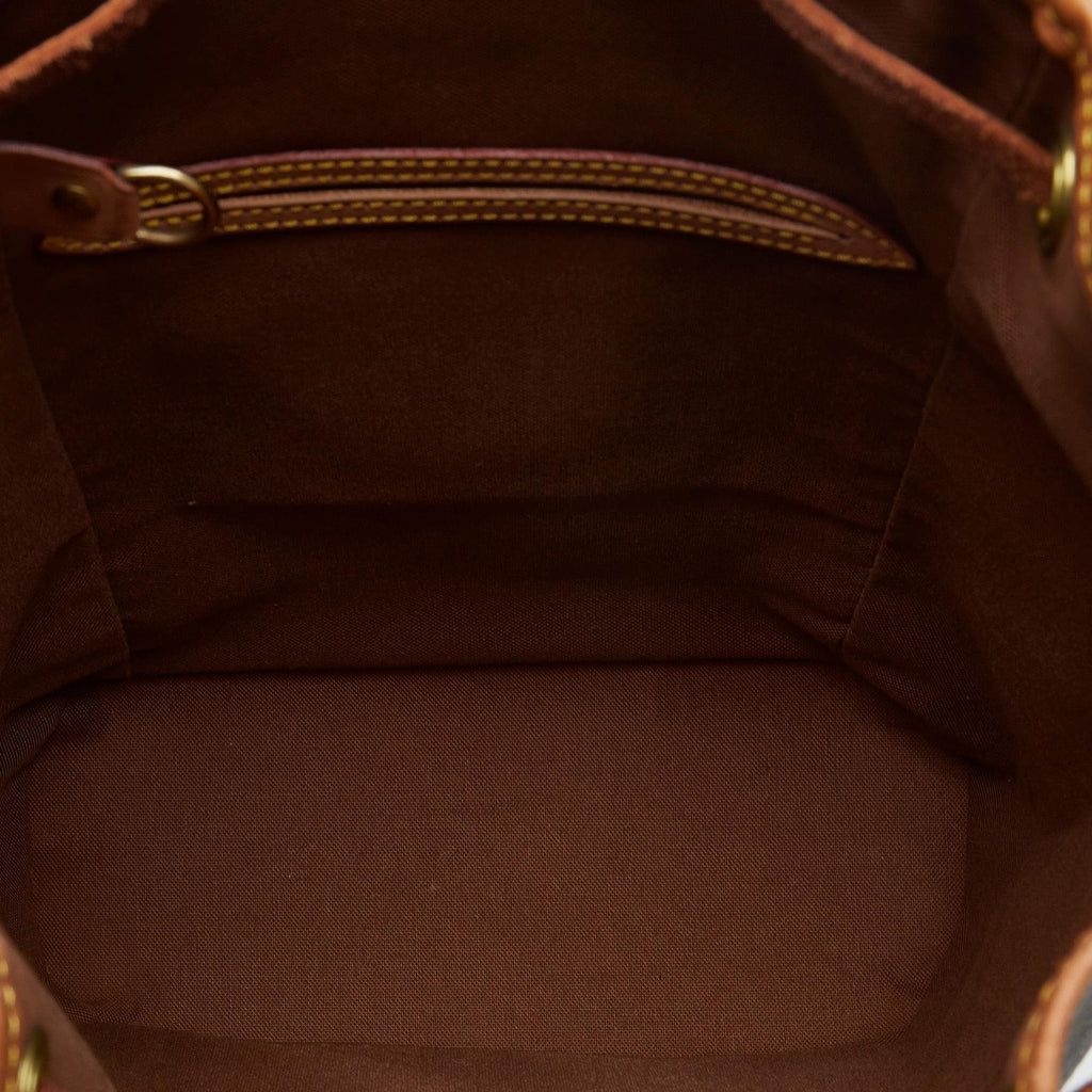 Louis Vuitton Monogram Montsouris MM (SHG-awQ58Z)