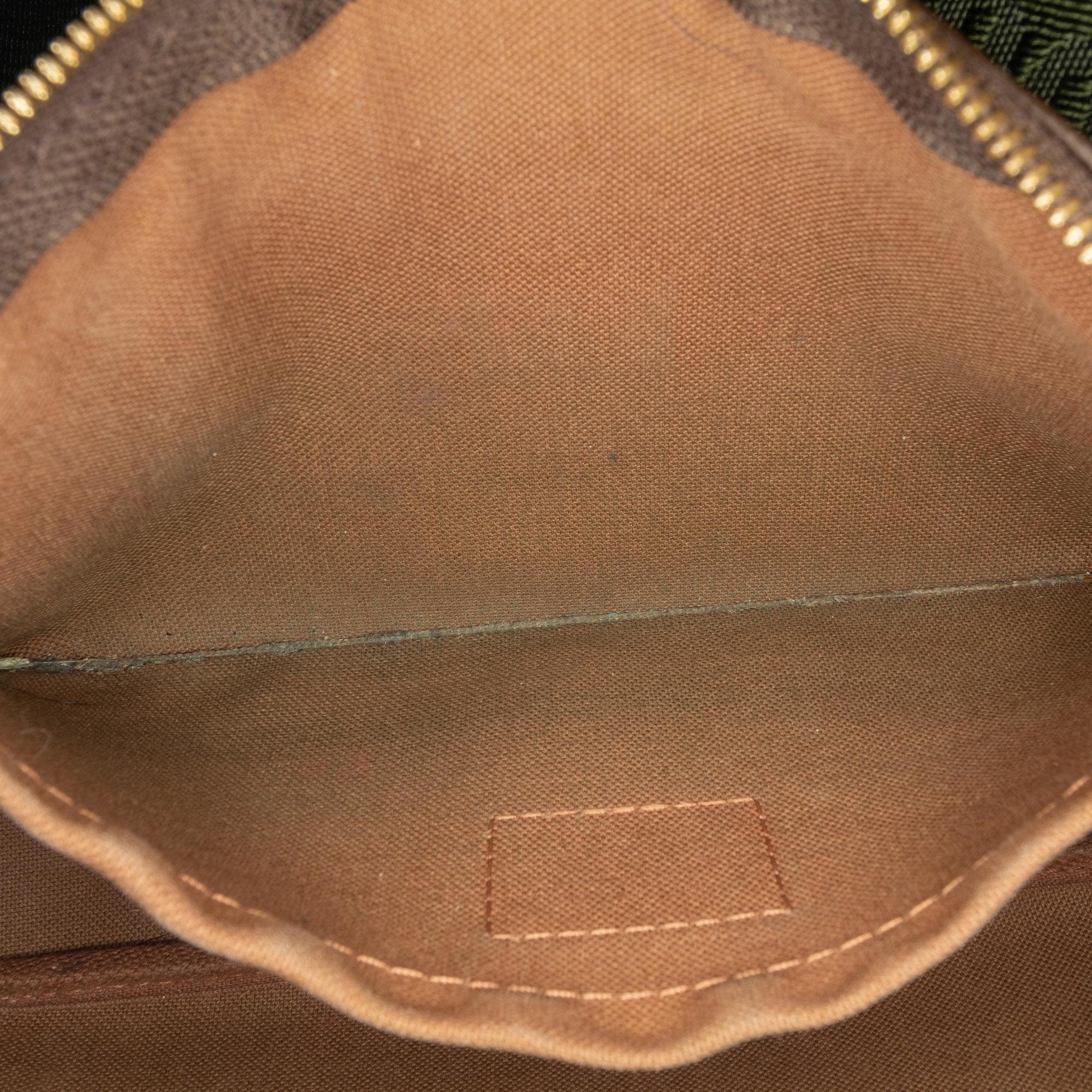 Louis Vuitton Monogram Multi Pochette Accessoires (SHG-NgMR8A)