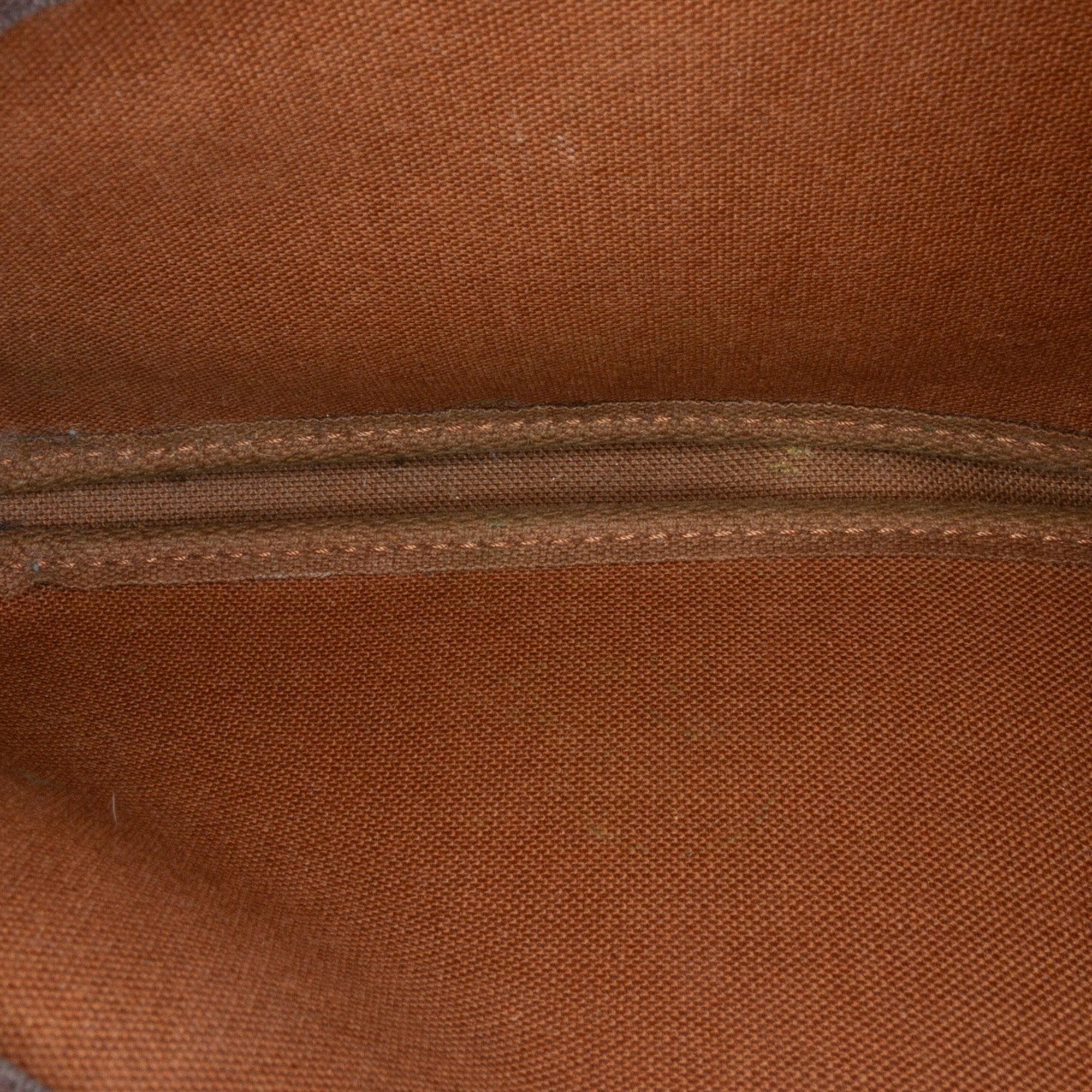 Louis Vuitton Monogram Multi Pochette Accessoires (SHG-EuvQWf)