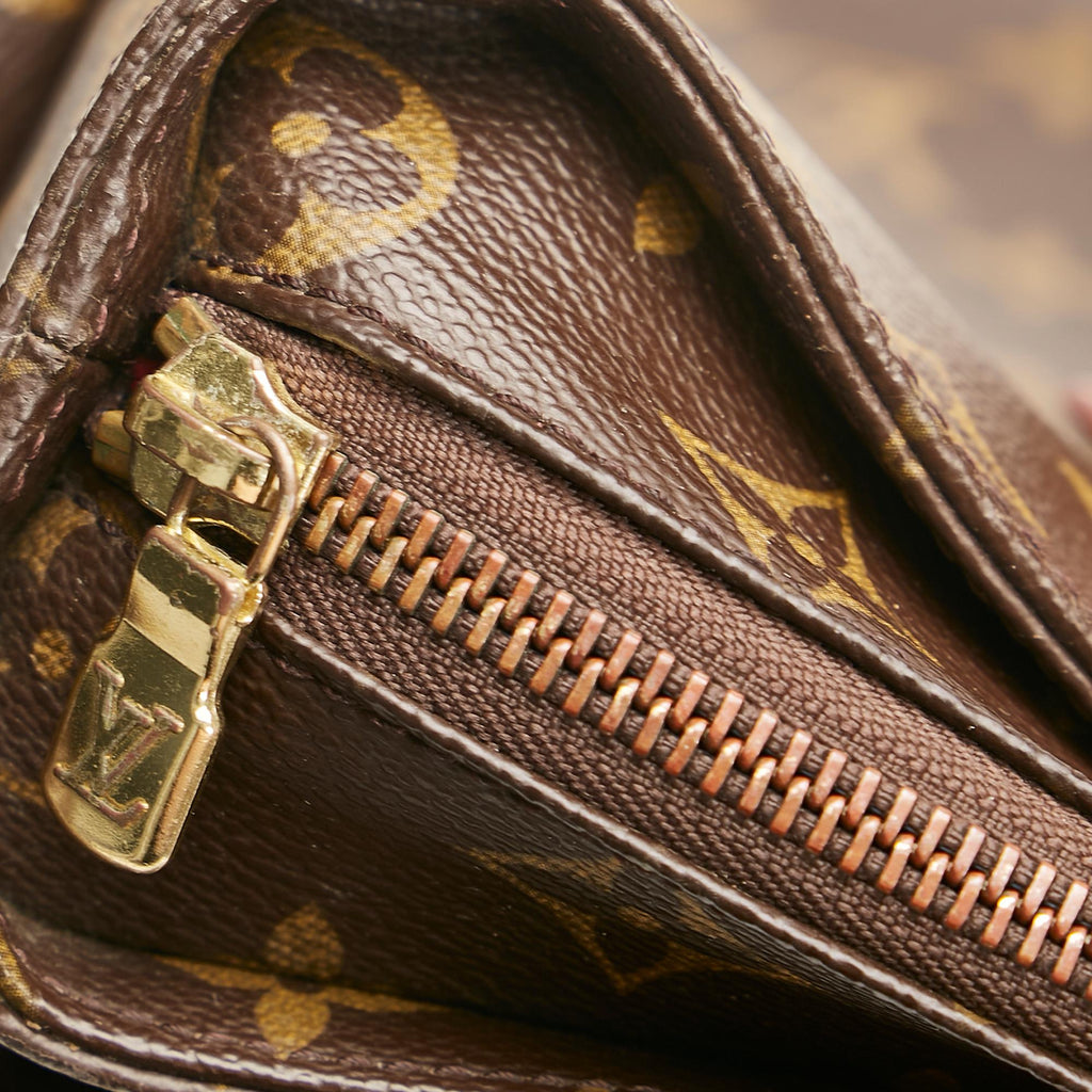 Louis Vuitton Monogram Multipli-Cite (SHG-35881)