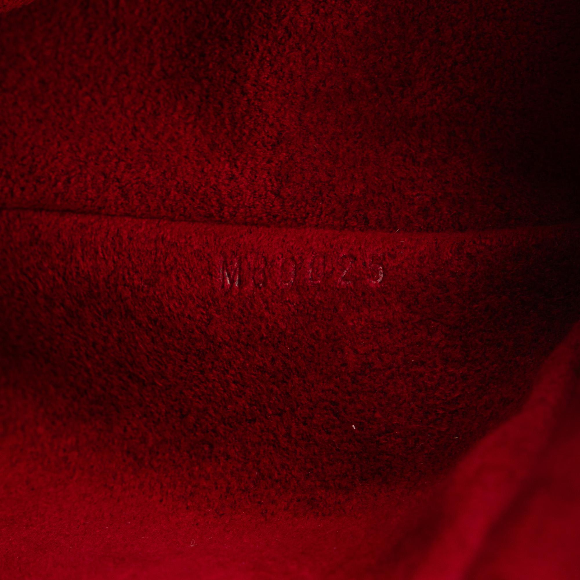 Louis Vuitton Monogram Multipli-Cite (SHG-ZCtfLS)
