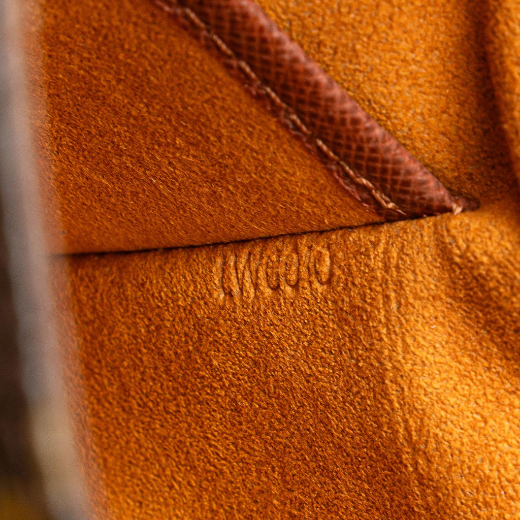 Louis Vuitton Monogram Musette Salsa Short Strap