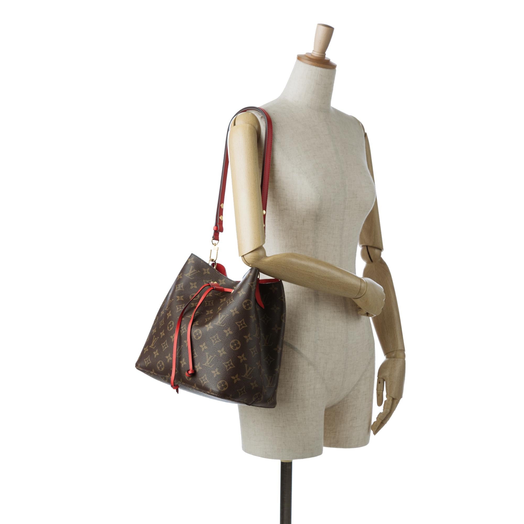 Louis Vuitton Monogram Neonoe MM (SHG-stHYA6)