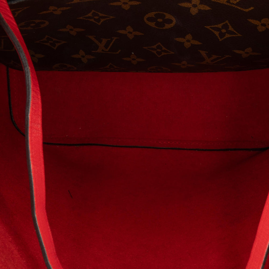 Louis Vuitton Monogram Neonoe MM (SHG-2rzE8Q)