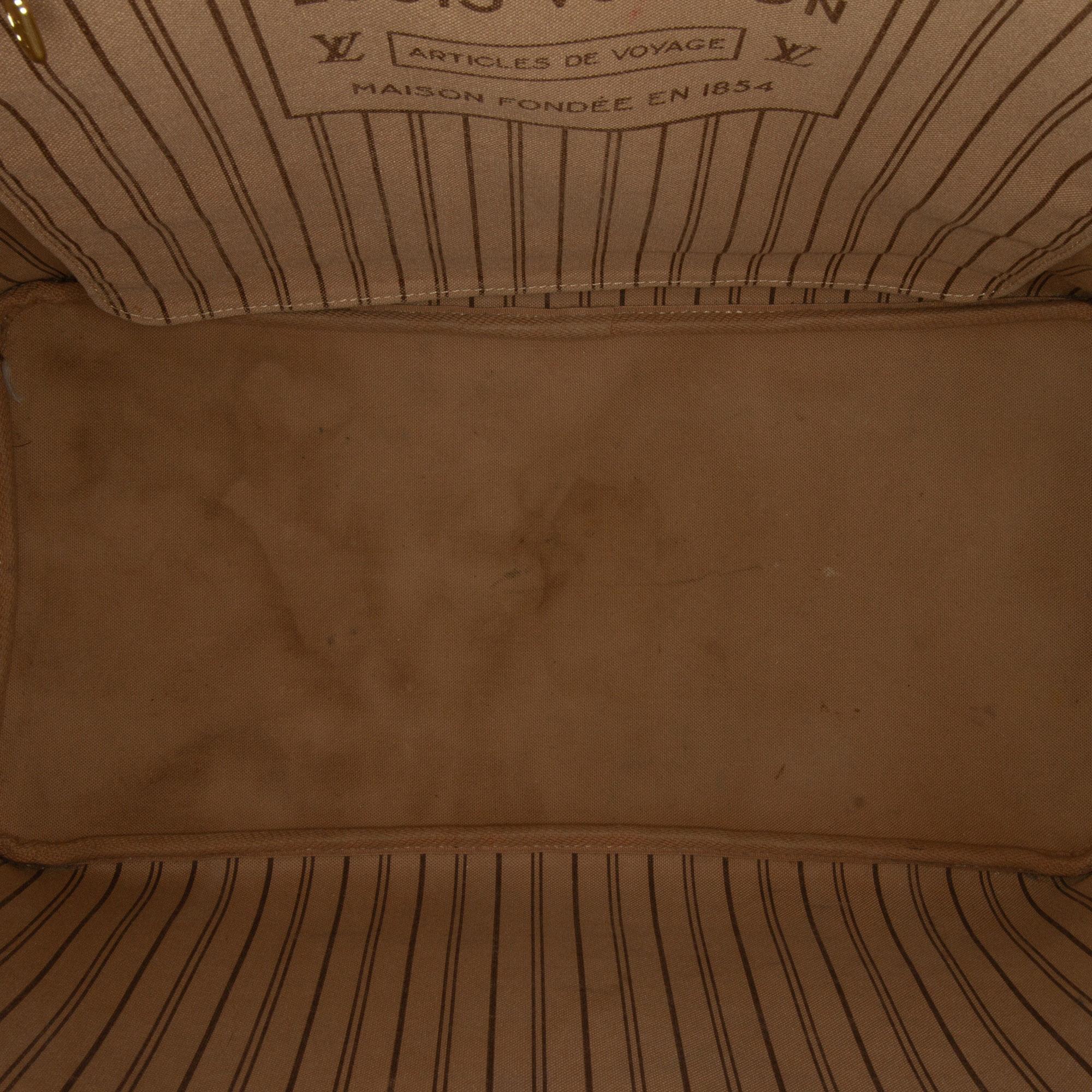 Louis Vuitton Monogram Neverfull GM (SHG-ntiA0V)