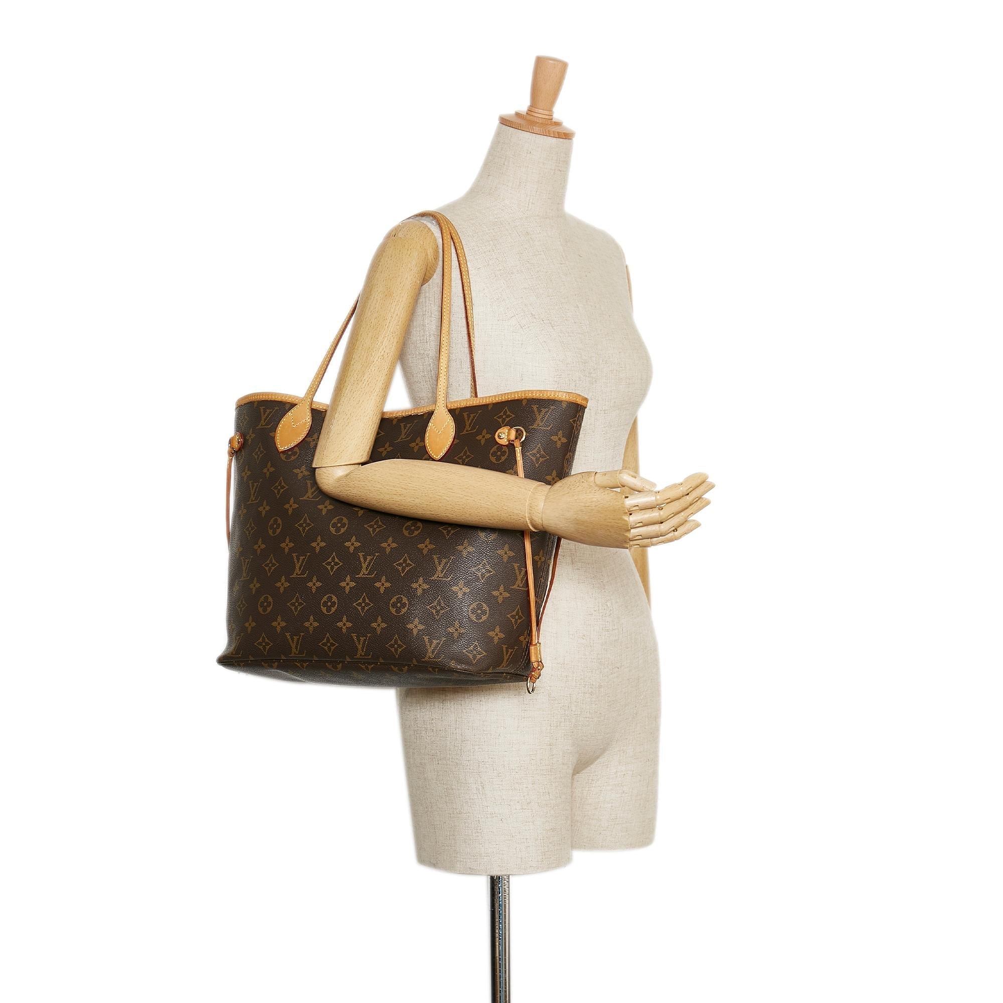 Louis Vuitton Monogram Neverfull MM (SHG-35300)