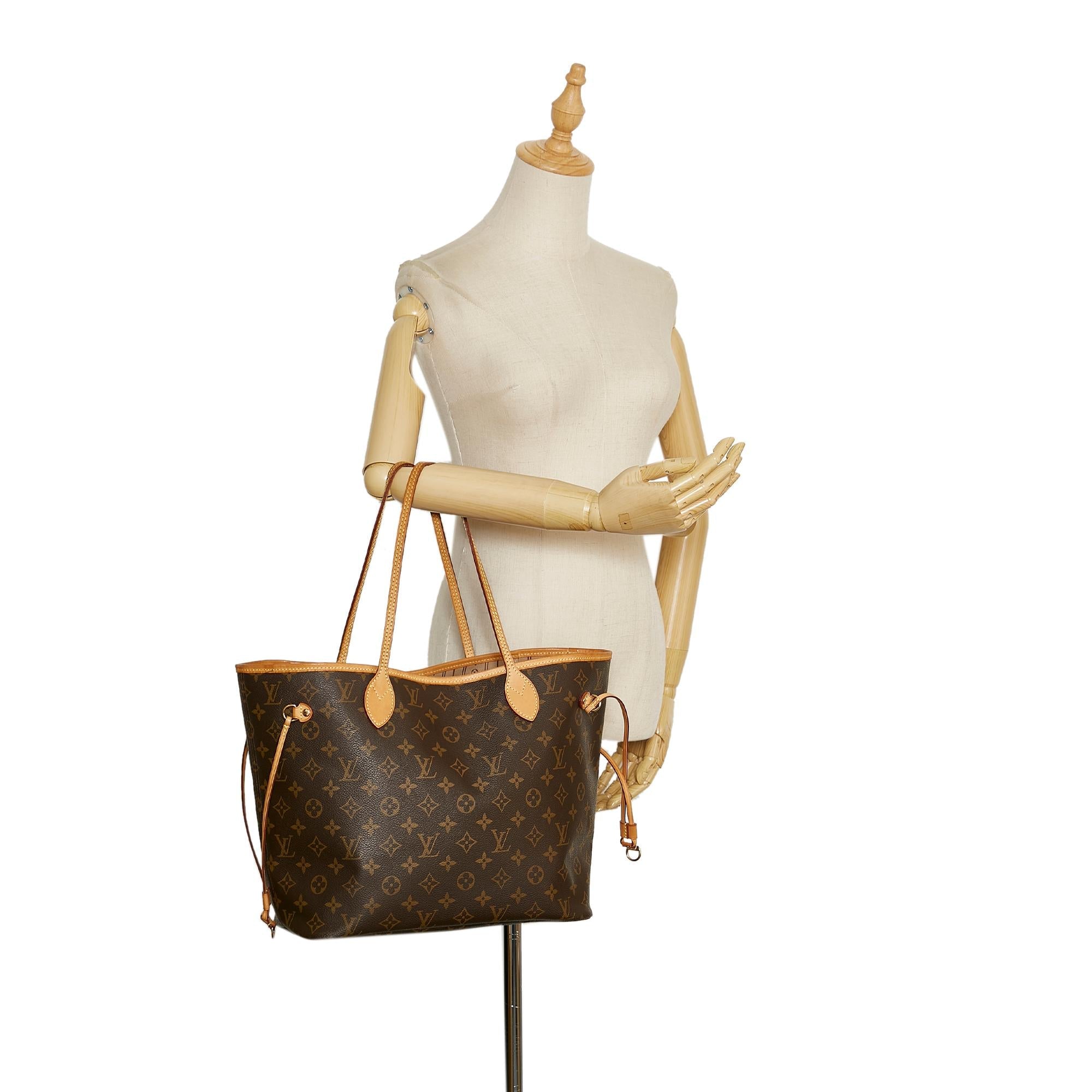 Louis Vuitton Monogram Neverfull MM (SHG-36009)