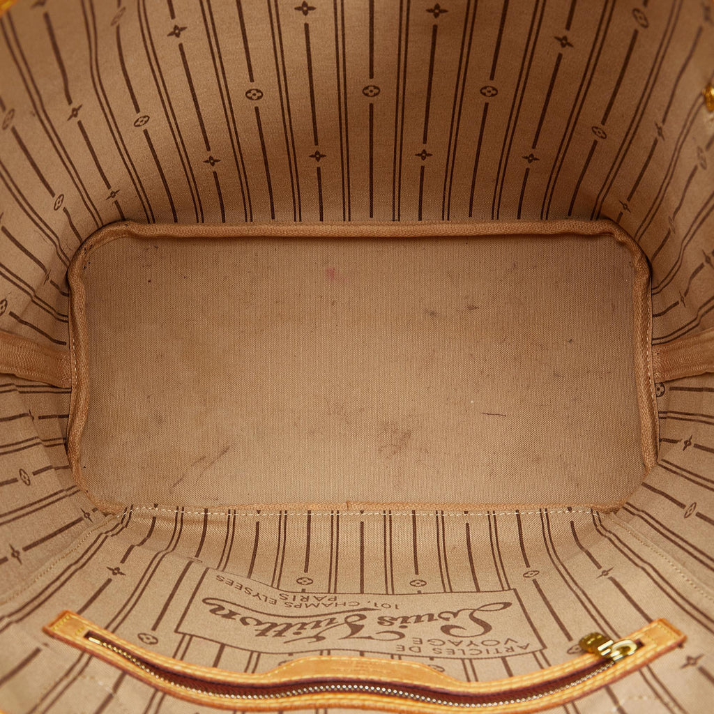 Louis Vuitton Monogram Neverfull MM (SHG-iYO1MV)