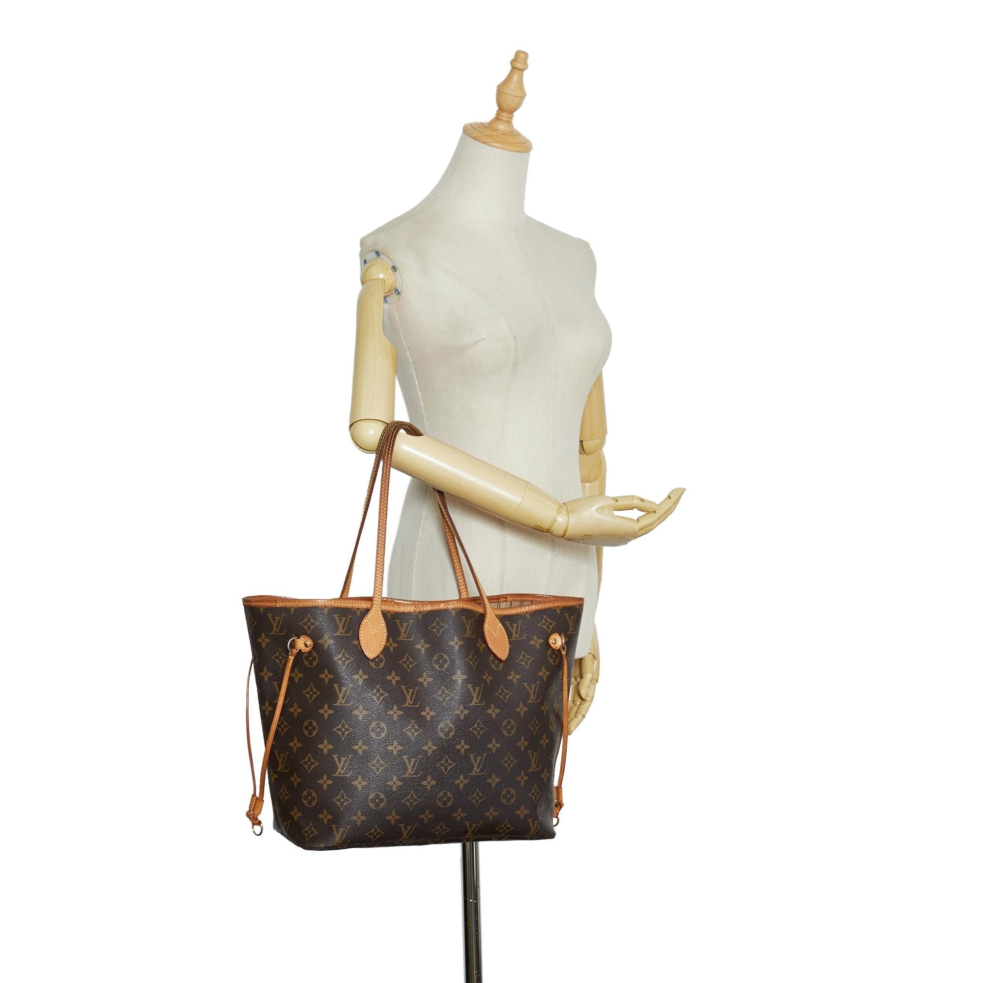 Louis Vuitton Monogram Neverfull MM (SHG-QLewfB)