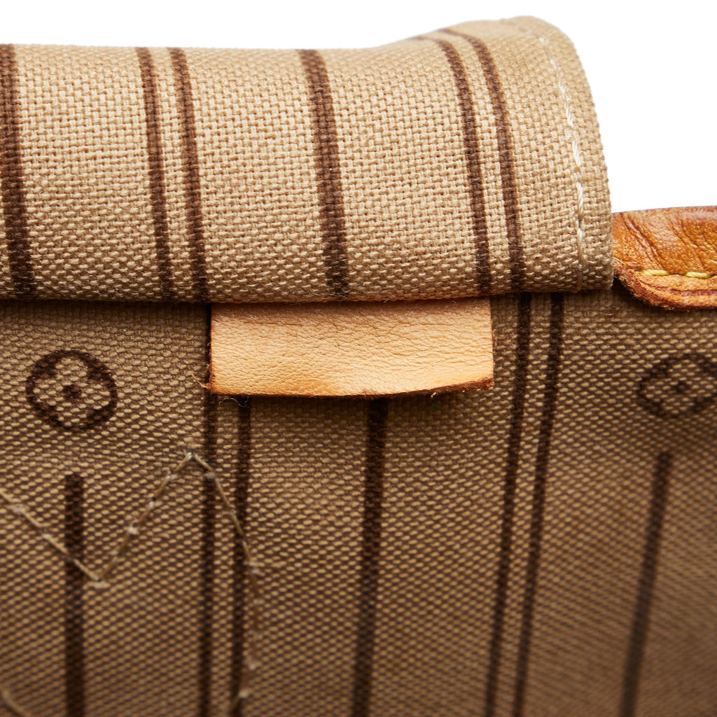 Louis Vuitton Monogram Neverfull MM (SHG-dtYeGq)