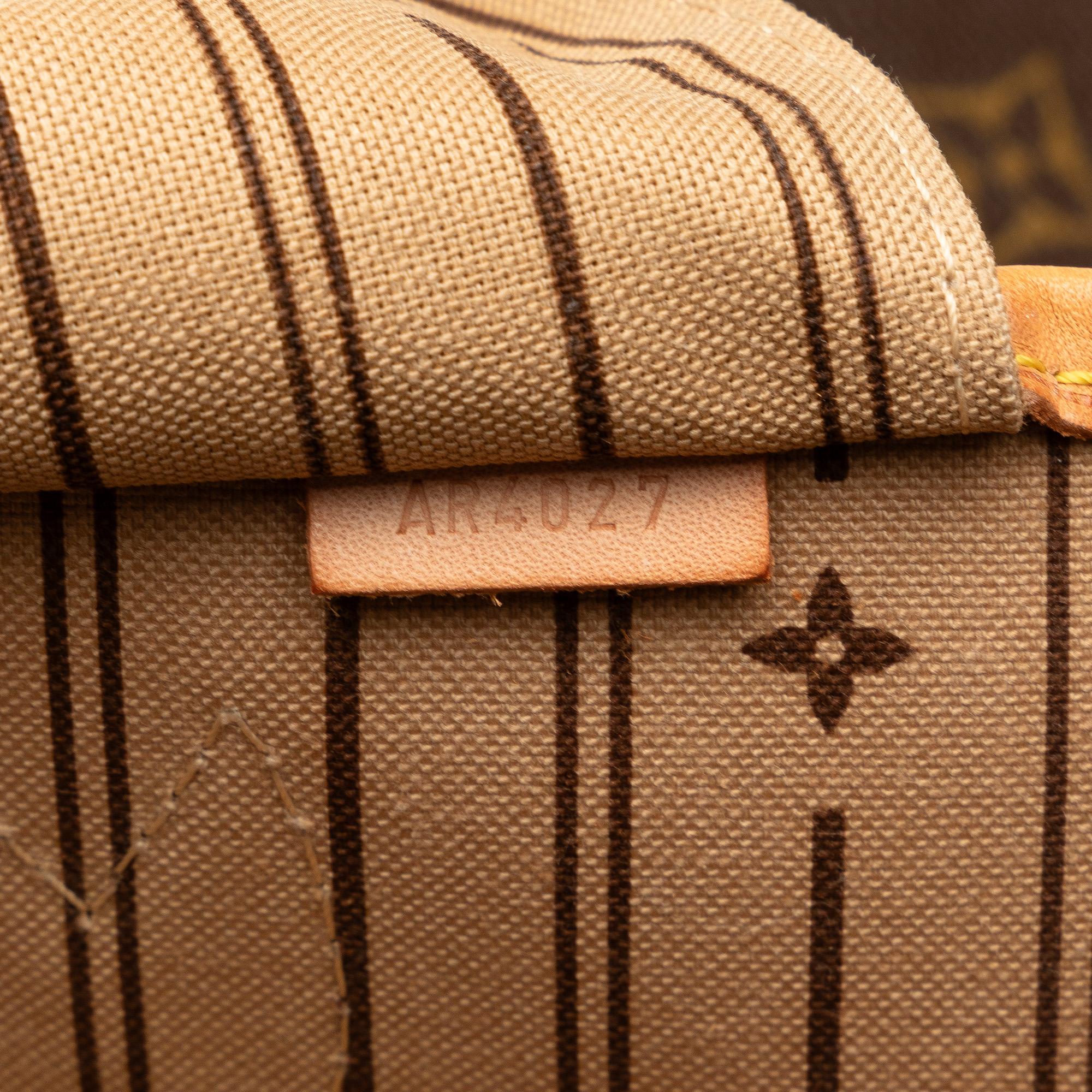Louis Vuitton Monogram Neverfull MM (SHG-sd5nyl)