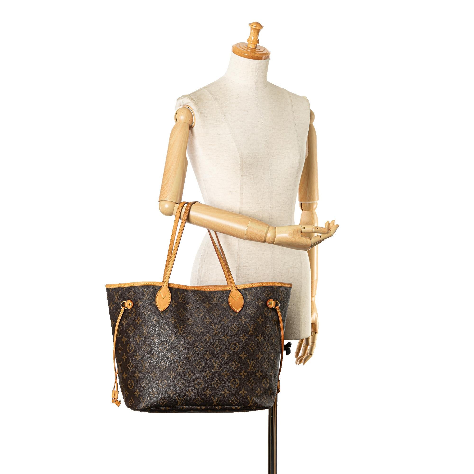 Louis Vuitton Monogram Neverfull MM (SHG-29MegB)