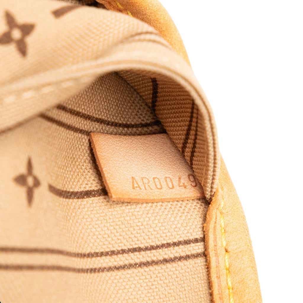 Louis Vuitton Monogram Neverfull MM (SHG-sl21gf)