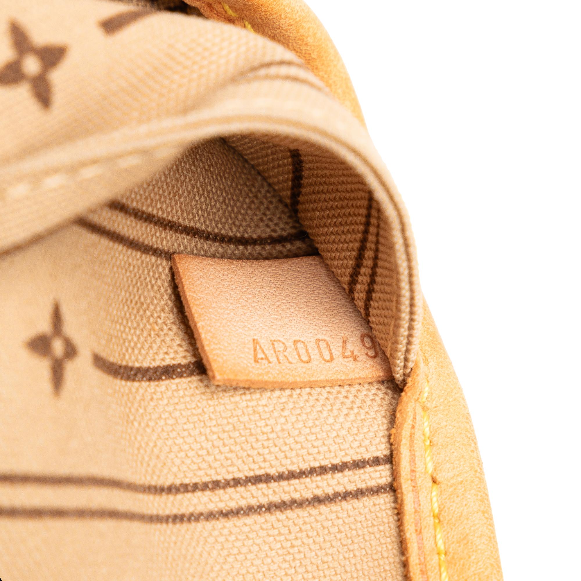 Louis Vuitton Monogram Neverfull MM (SHG-sl21gf)