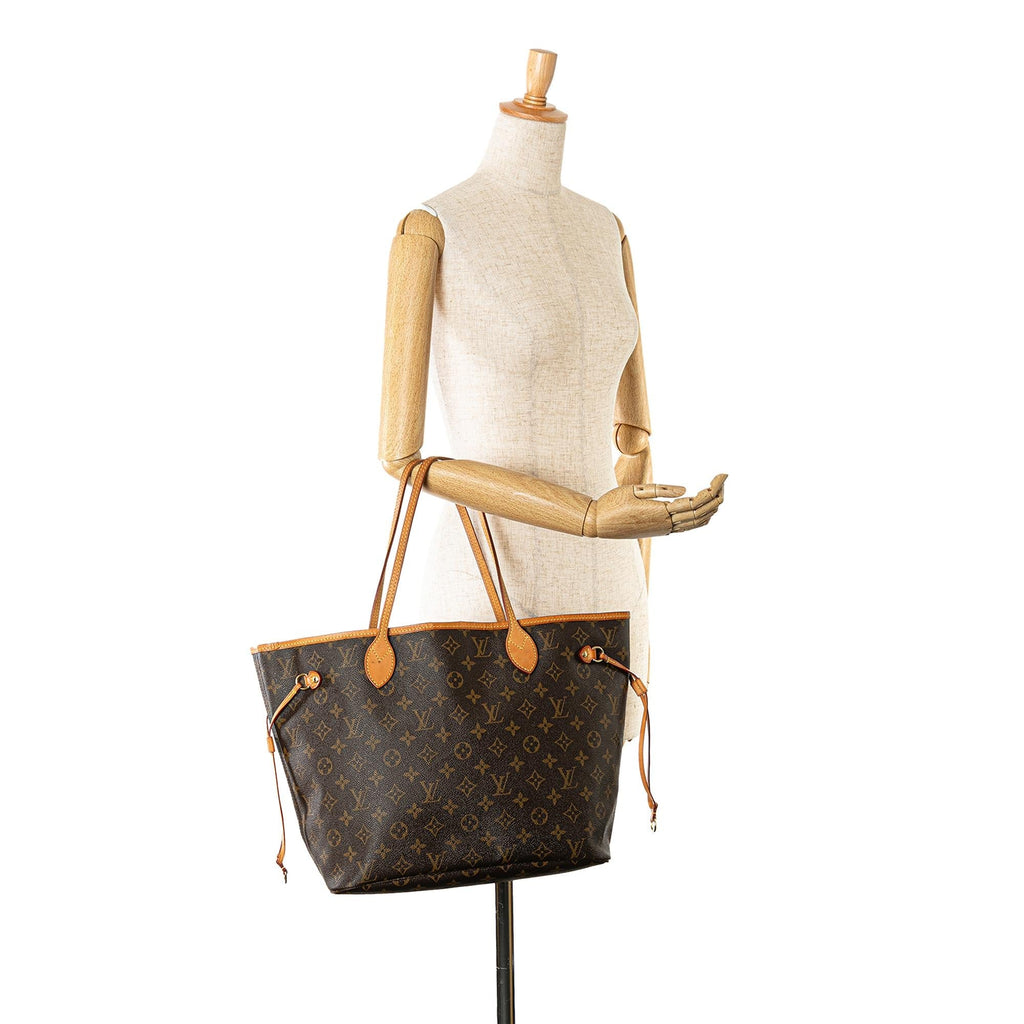 Louis Vuitton Monogram Neverfull MM (SHG-YCKC8a)