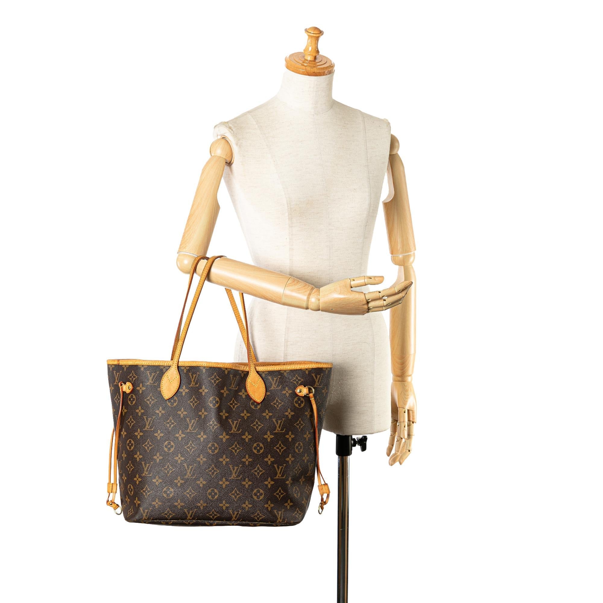 Louis Vuitton Monogram Neverfull MM (SHG-6xVSZ6)