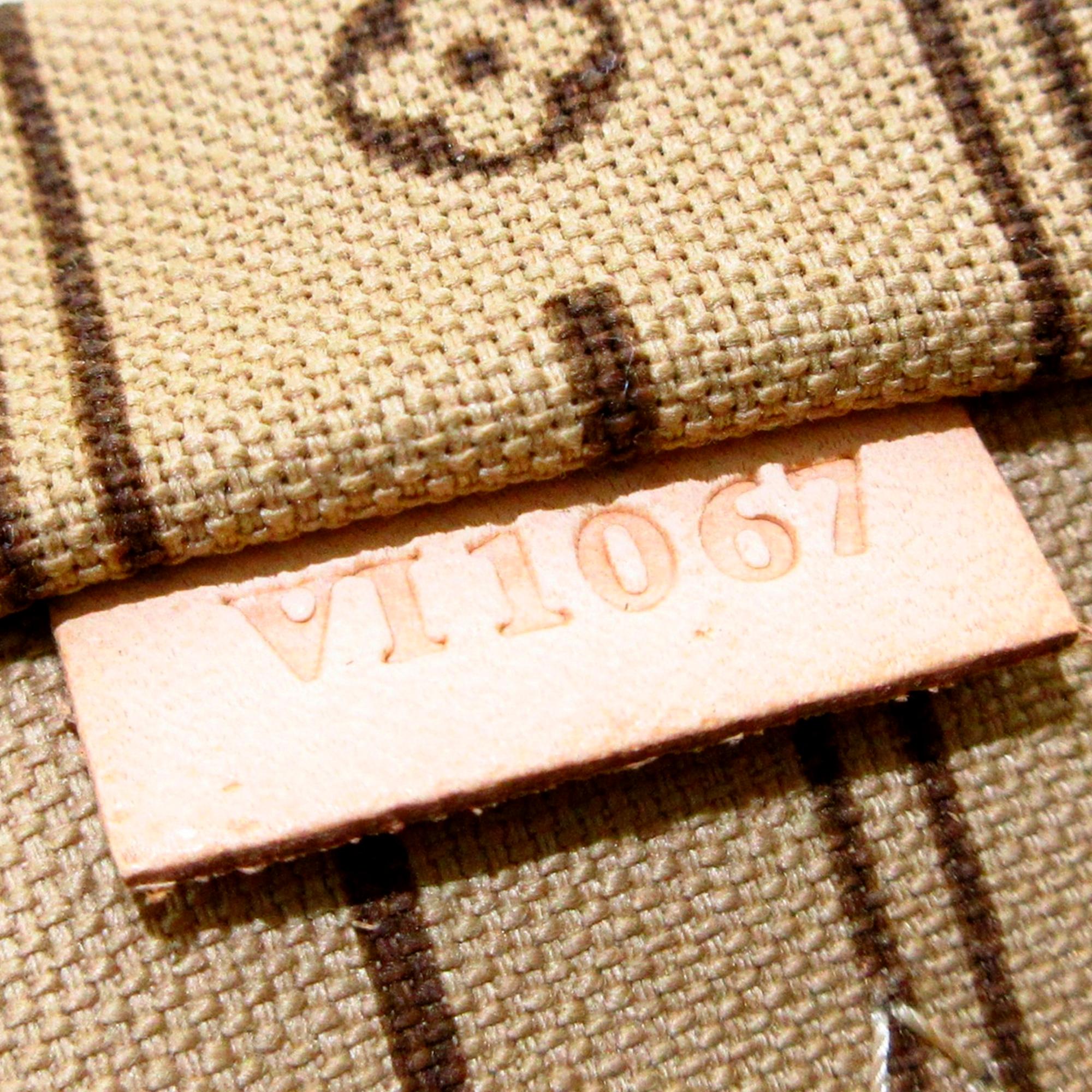 Louis Vuitton Monogram Neverfull PM (SHG-36253)