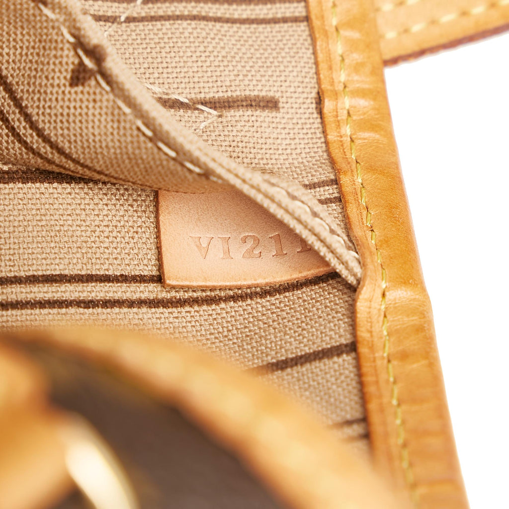 Louis Vuitton Monogram Neverfull PM (SHG-36280)