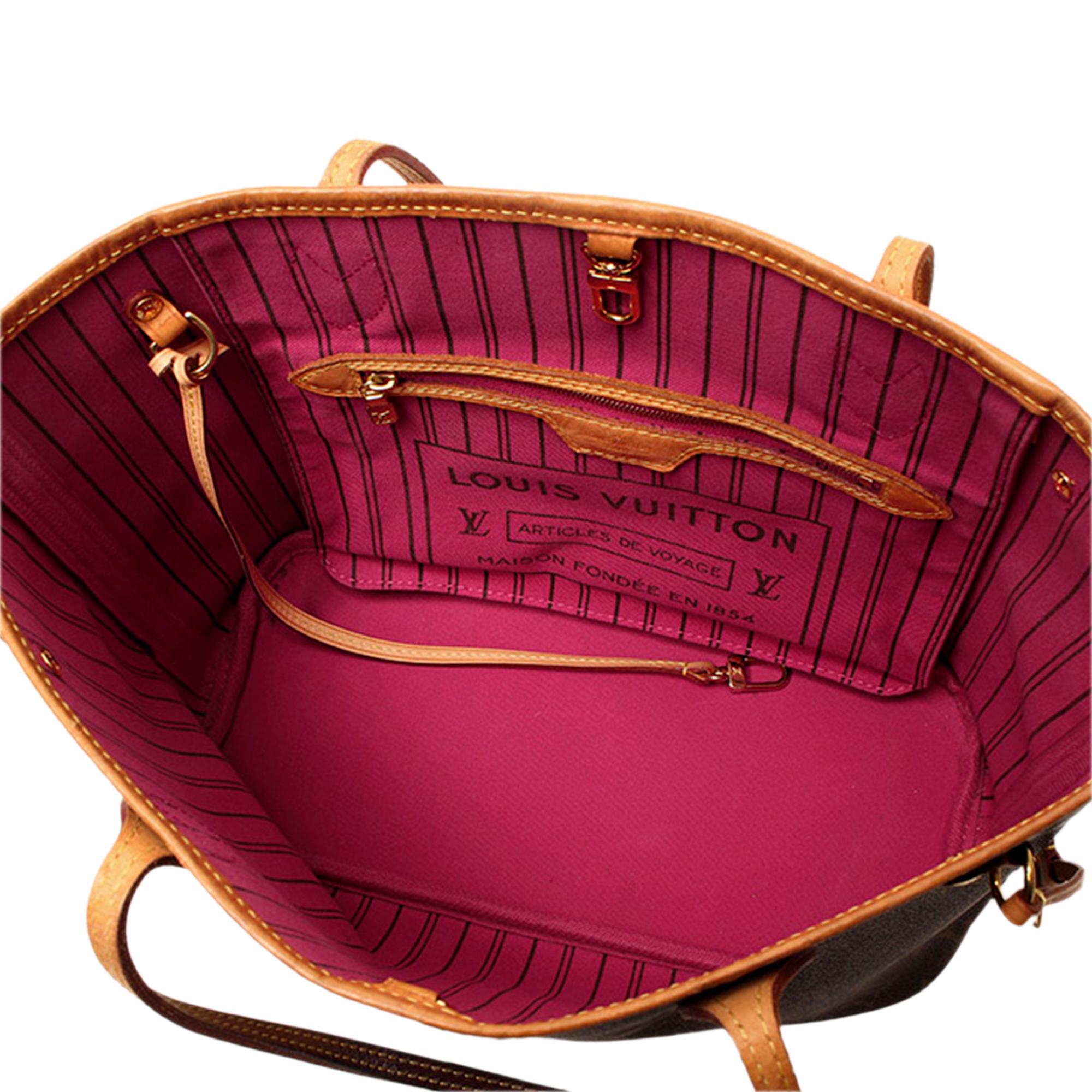 Louis Vuitton Monogram Neverfull PM (SHG-EWmTo5)