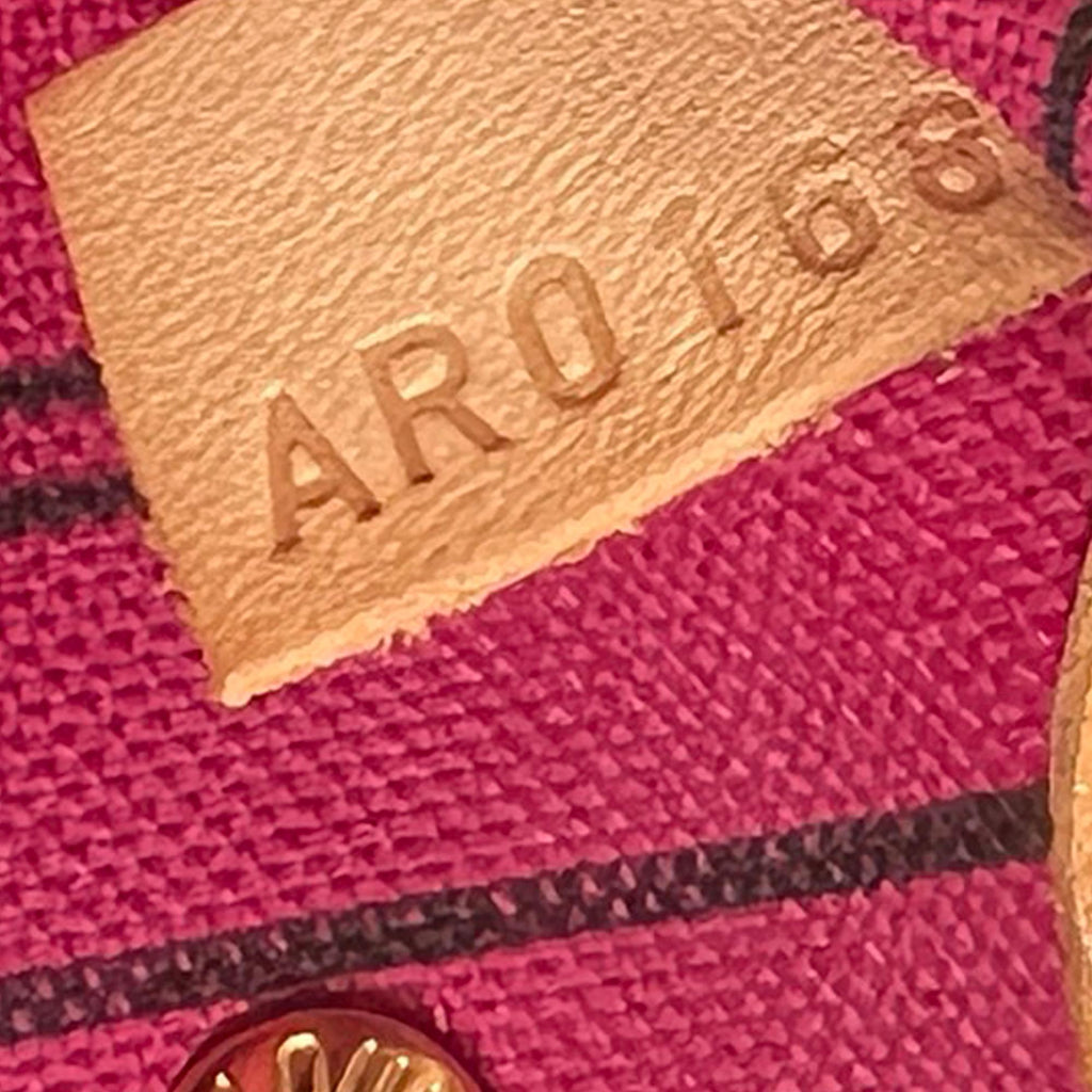 Louis Vuitton Monogram Neverfull PM (SHG-EWmTo5)