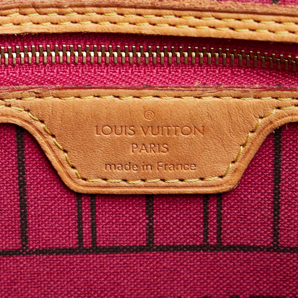 Louis Vuitton Monogram Neverfull PM (SHG-MKIg7L)