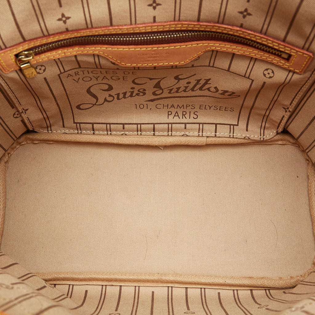 Louis Vuitton Monogram Neverfull PM (SHG-DGuXle)
