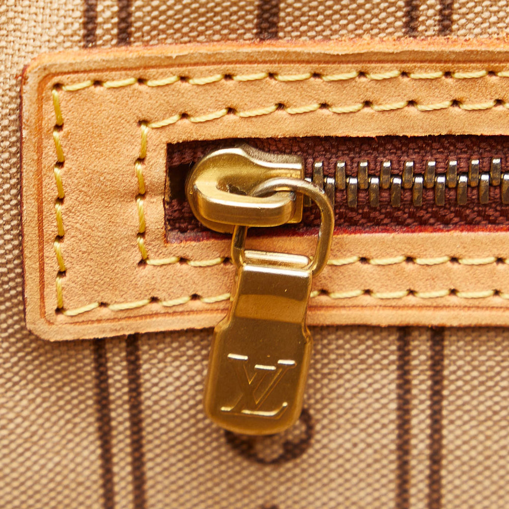 Louis Vuitton Monogram Neverfull PM (SHG-8vDPBD)