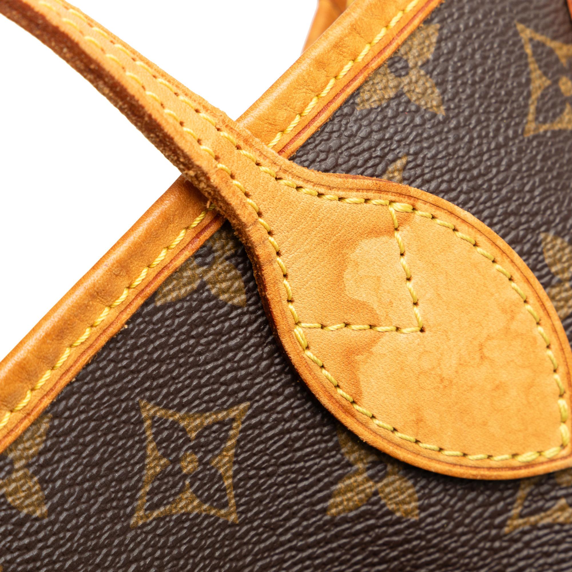 Louis Vuitton Monogram Neverfull PM (SHG-Ekmnaa)