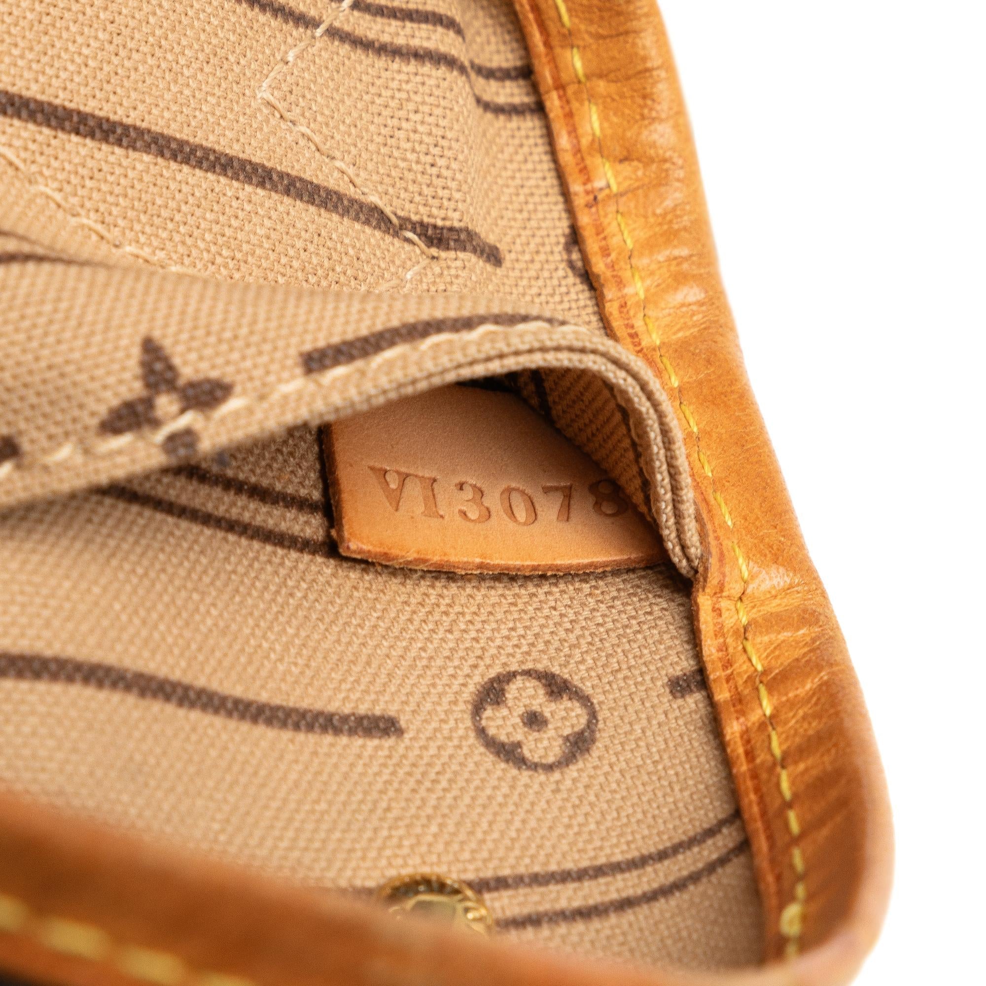Louis Vuitton Monogram Neverfull PM (SHG-ZwC5Vv)