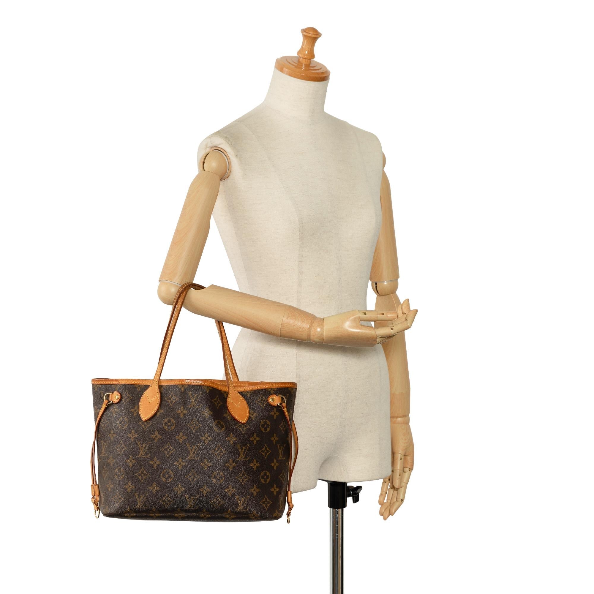 Louis Vuitton Monogram Neverfull PM (SHG-ZwC5Vv)