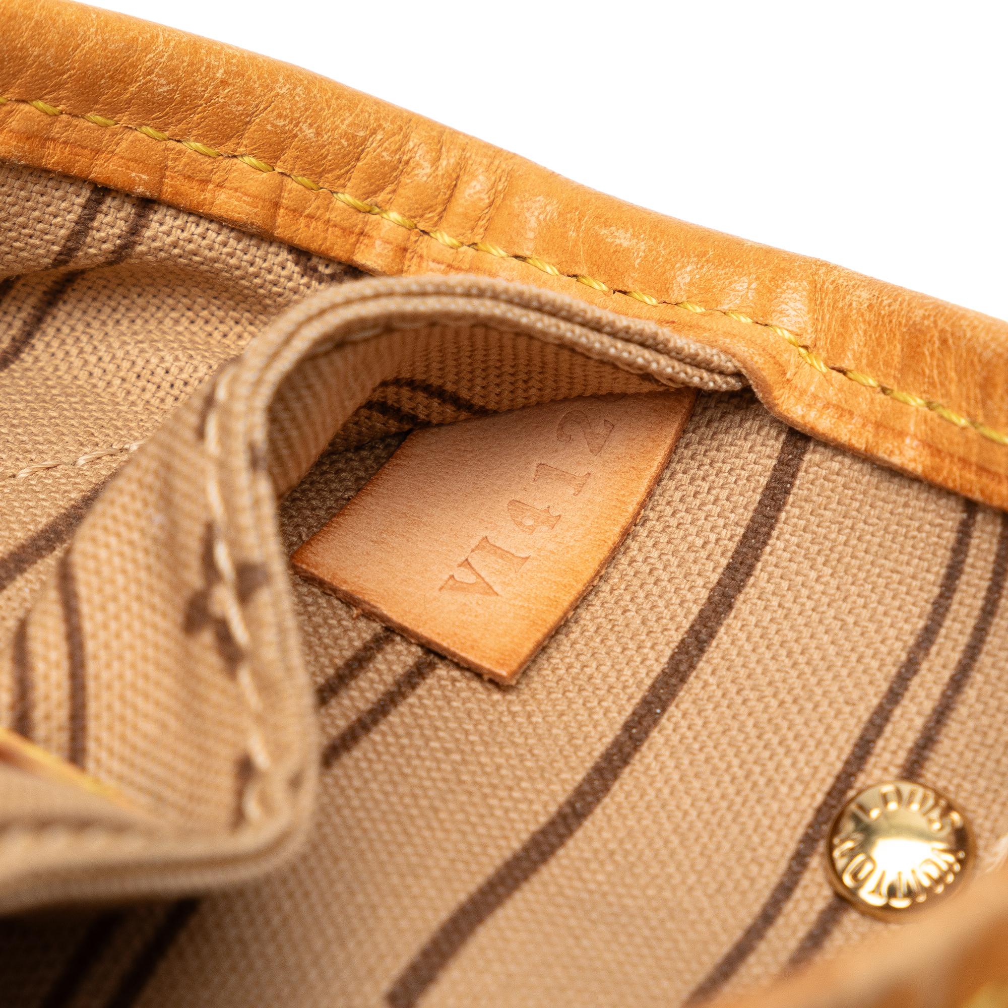 Louis Vuitton Monogram Neverfull PM (SHG-qOCZYB)