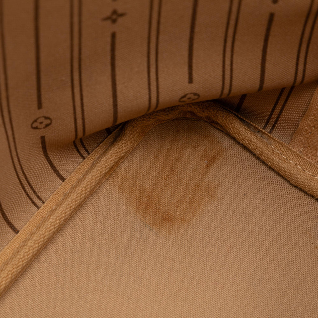 Louis Vuitton Monogram Neverfull PM (SHG-qOCZYB)