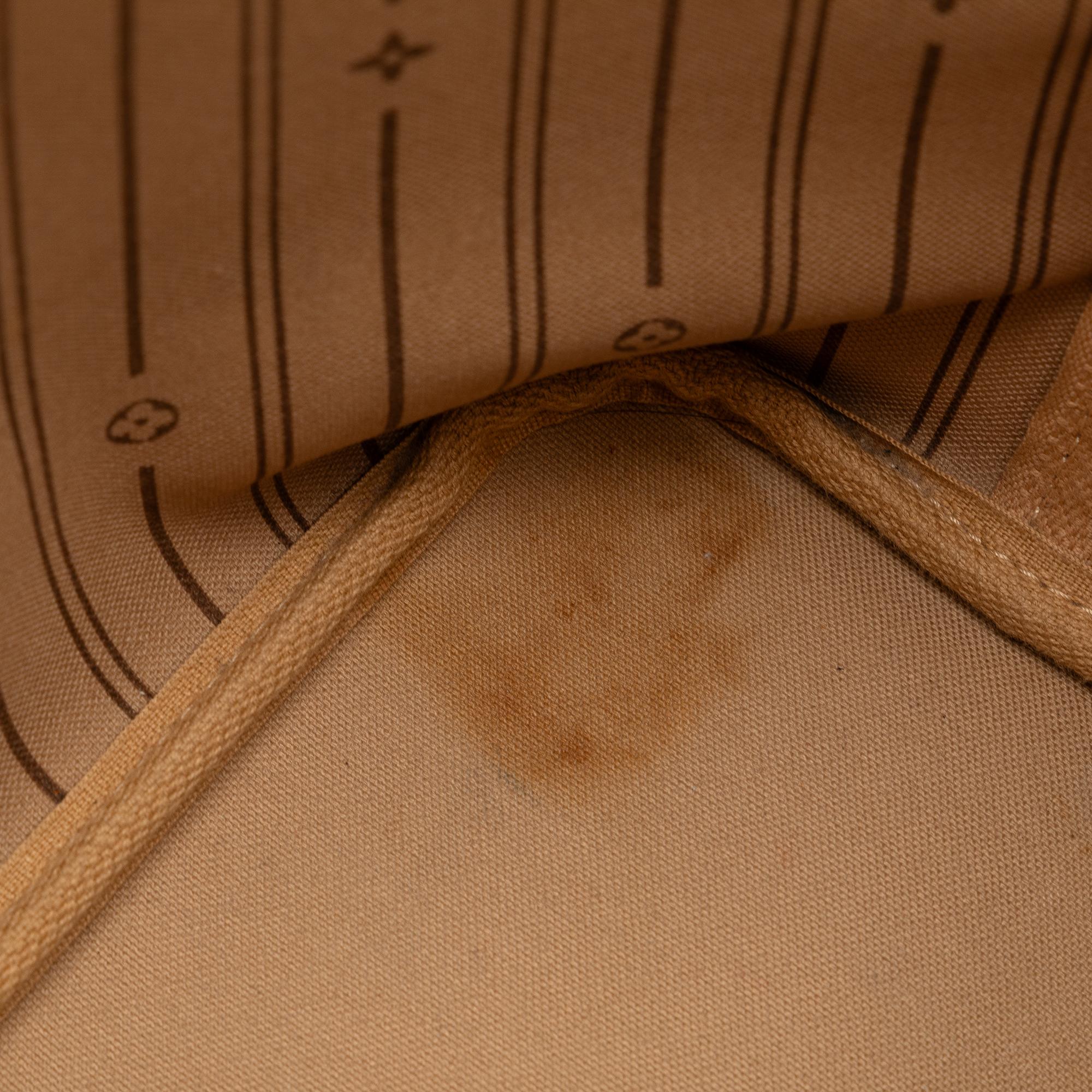 Louis Vuitton Monogram Neverfull PM (SHG-qOCZYB)