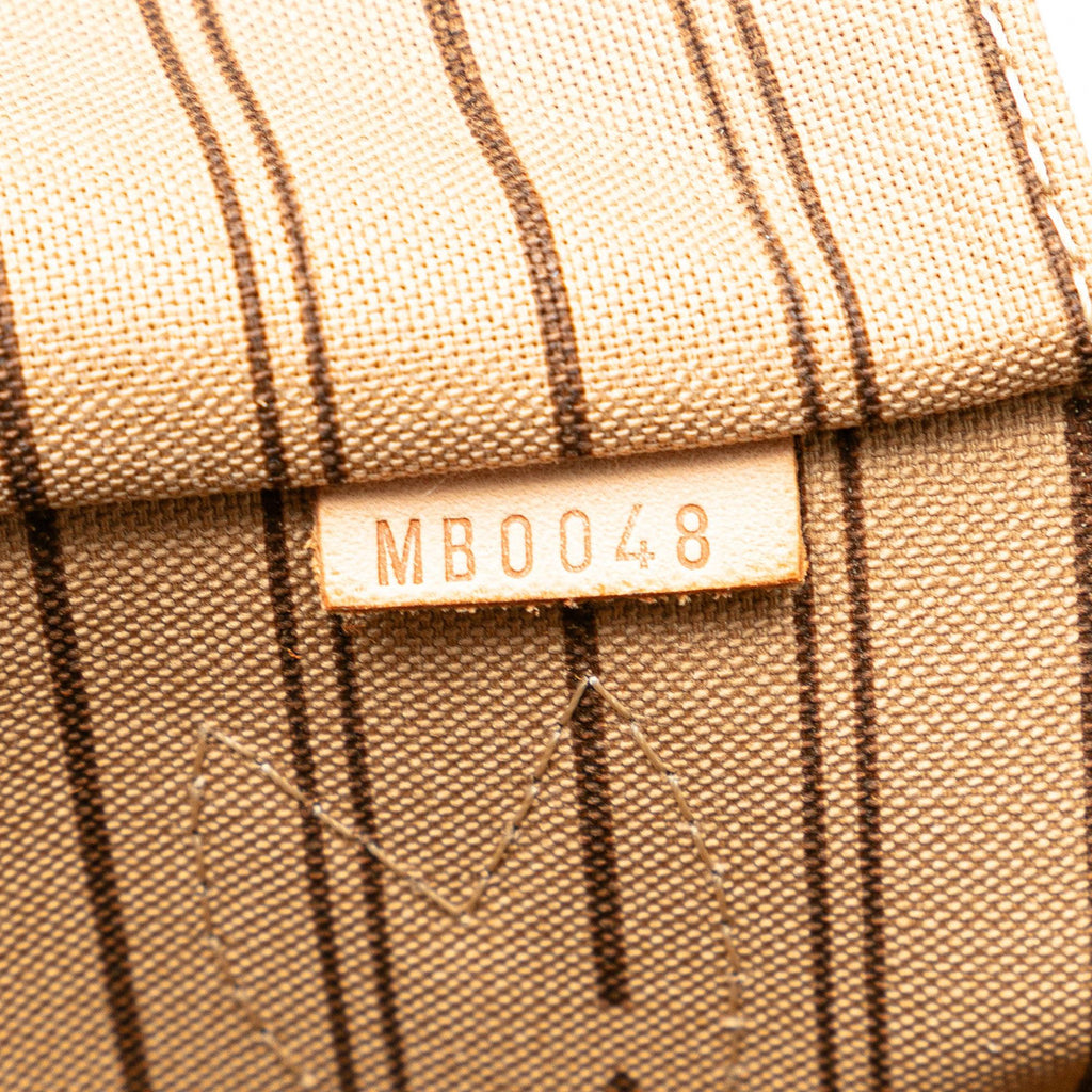 Louis Vuitton Monogram Neverfull PM (SHG-P1YINO)