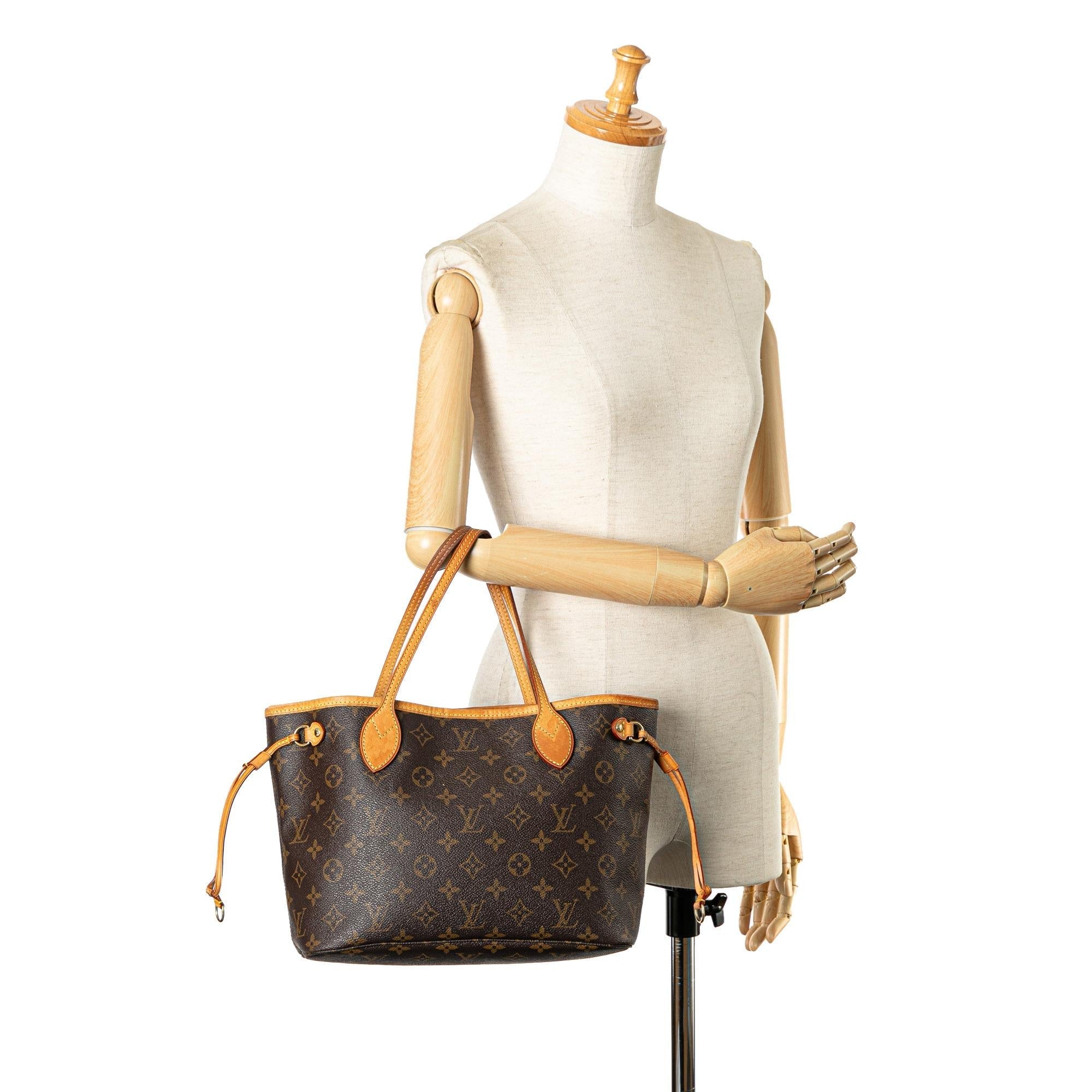 Louis Vuitton Monogram Neverfull PM (SHG-P1YINO)
