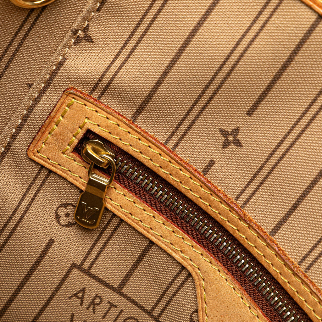 Louis Vuitton Monogram Neverfull PM (SHG-sl3cMg)