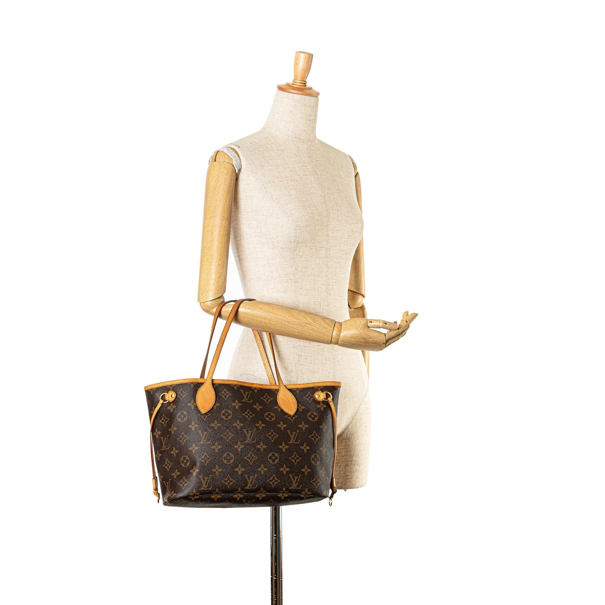 Louis Vuitton Monogram Neverfull PM (SHG-jDzF1P)