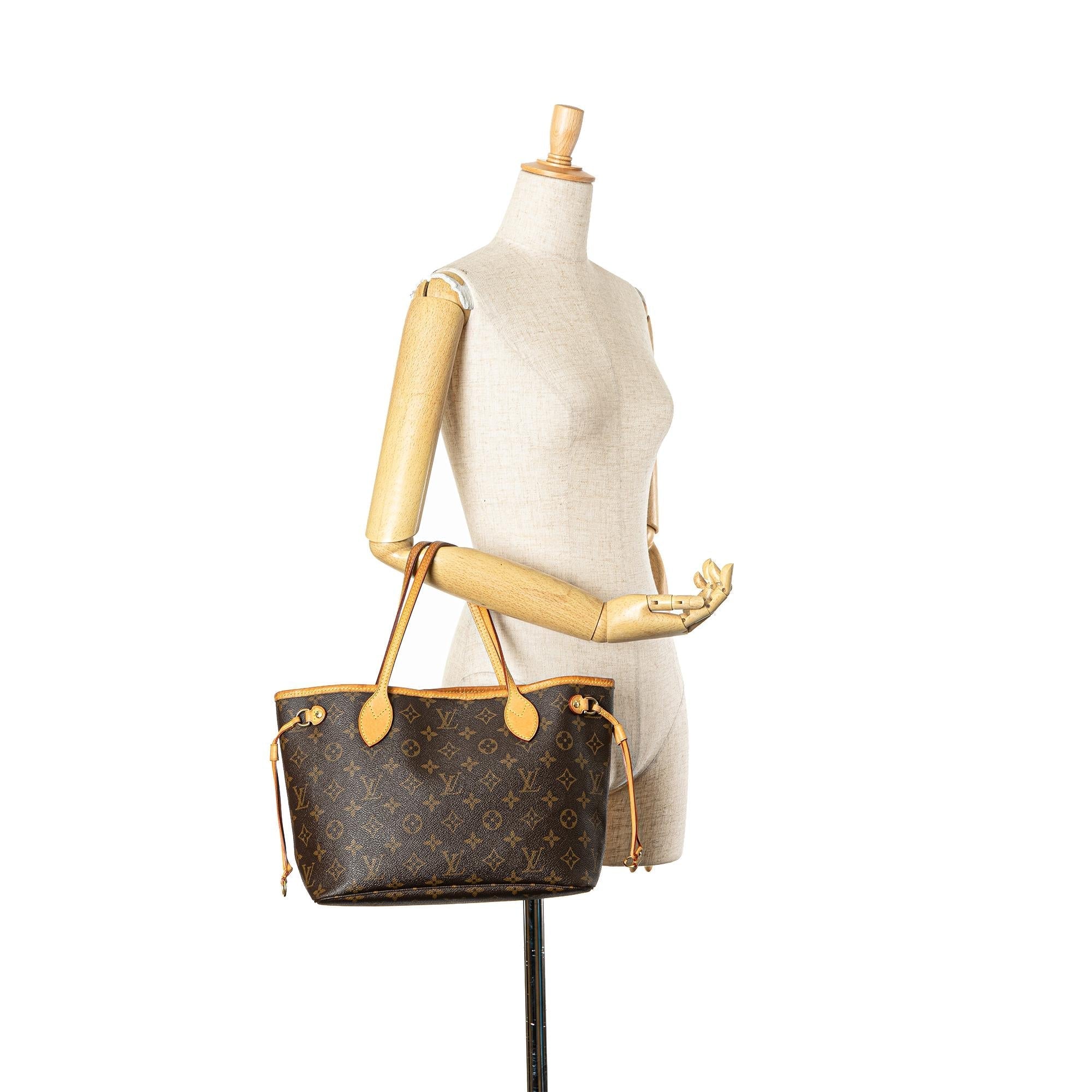 Louis Vuitton Monogram Neverfull PM