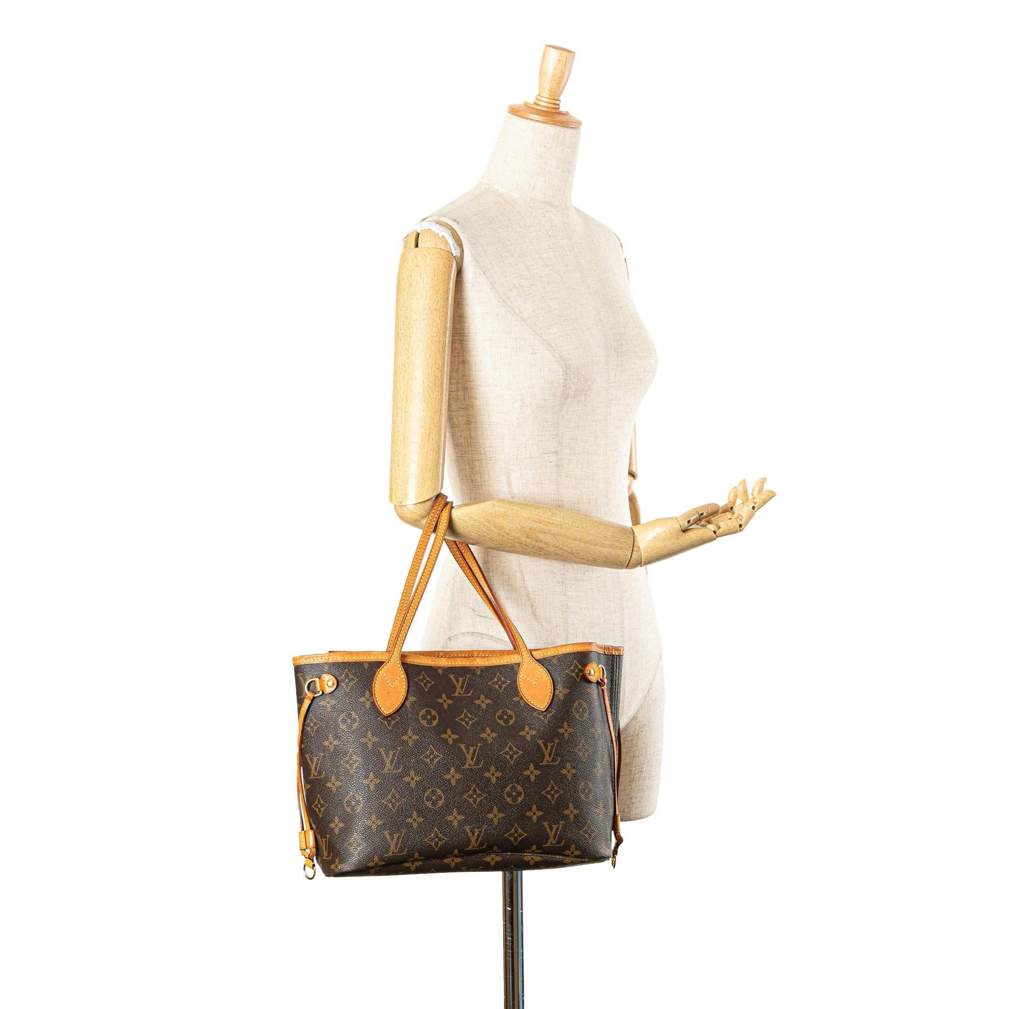 Louis Vuitton Monogram Neverfull PM