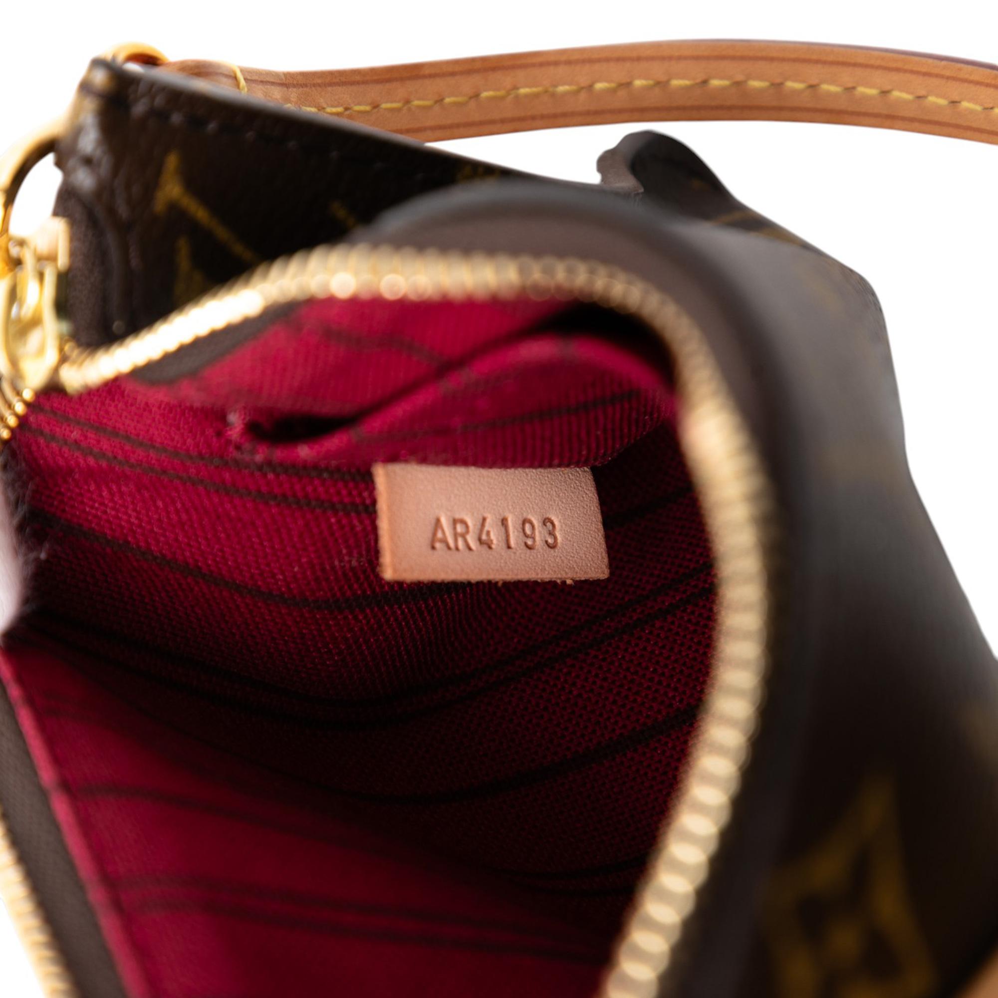 Louis Vuitton Monogram Neverfull Pochette PM
