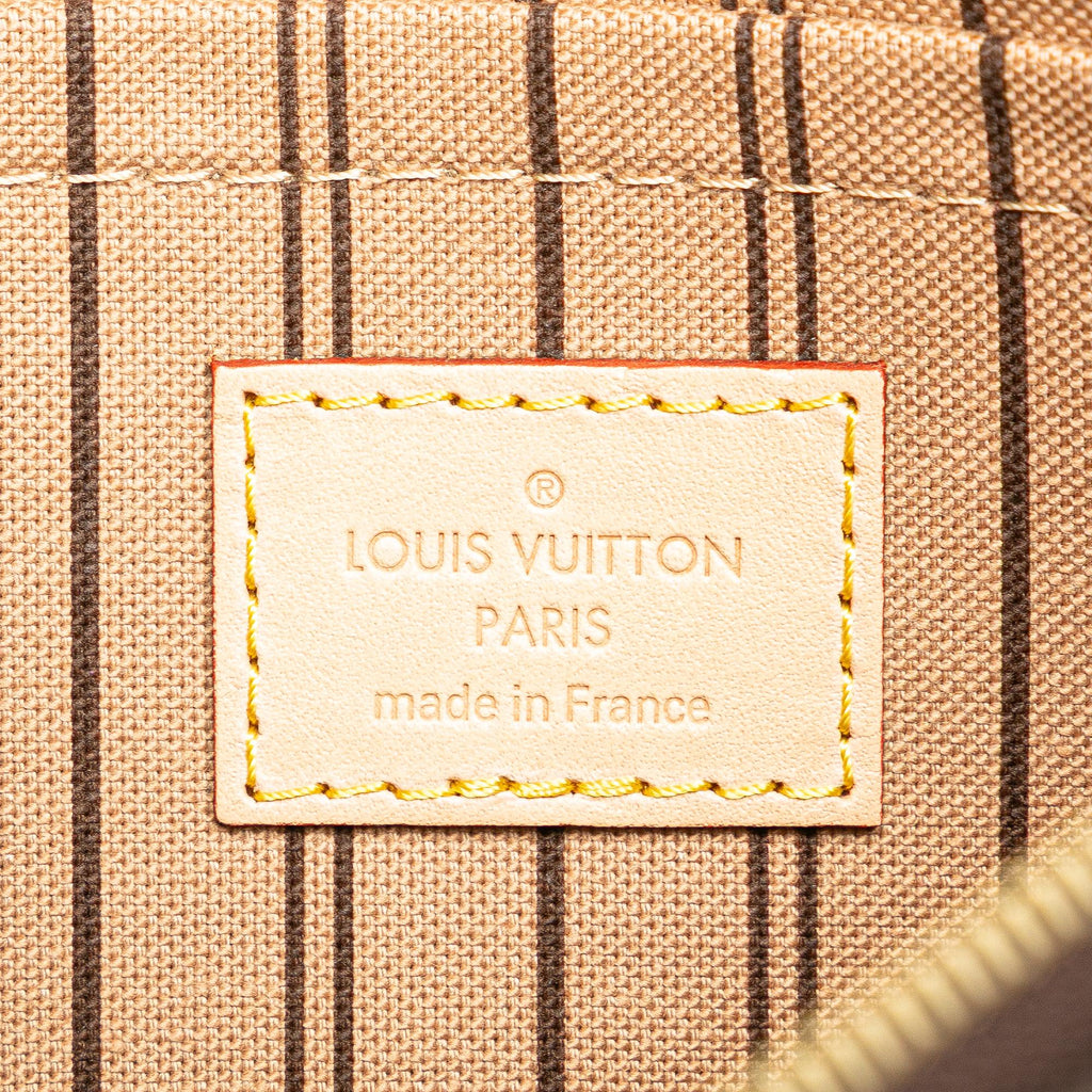 Louis Vuitton Monogram Neverfull Pouch