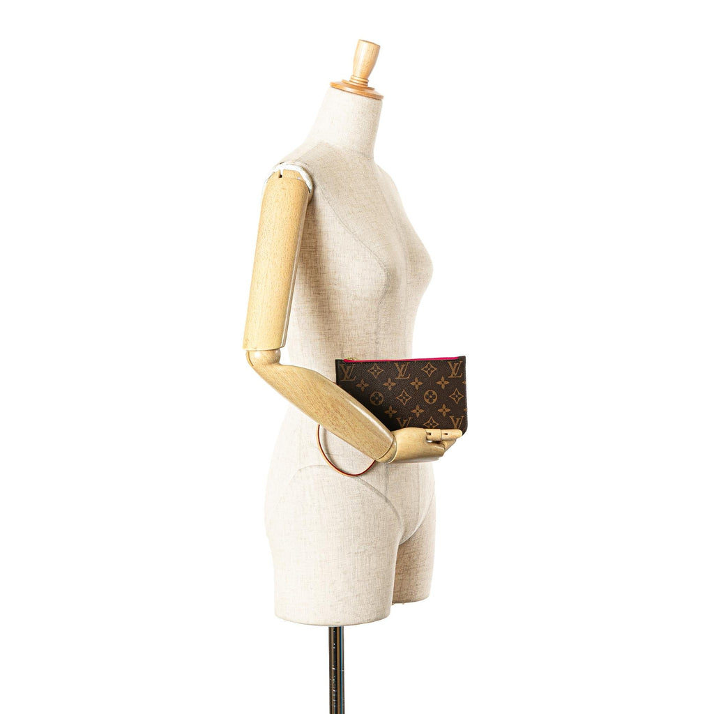 Louis Vuitton Monogram Neverfull Pouch