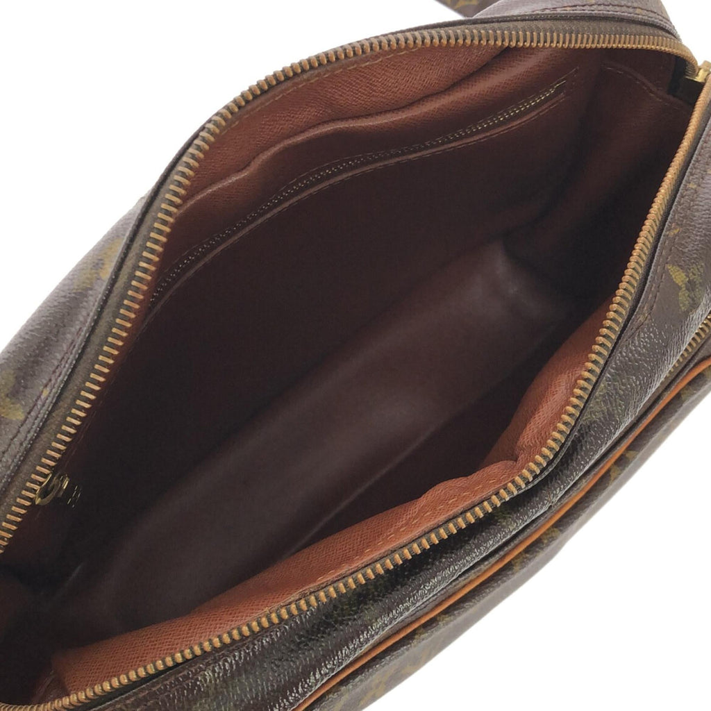 Louis Vuitton Monogram Nil Crossbody Bag (SHG-VVI87o)