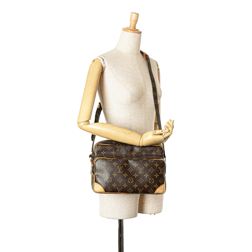 Louis Vuitton Monogram Nil Crossbody Bag