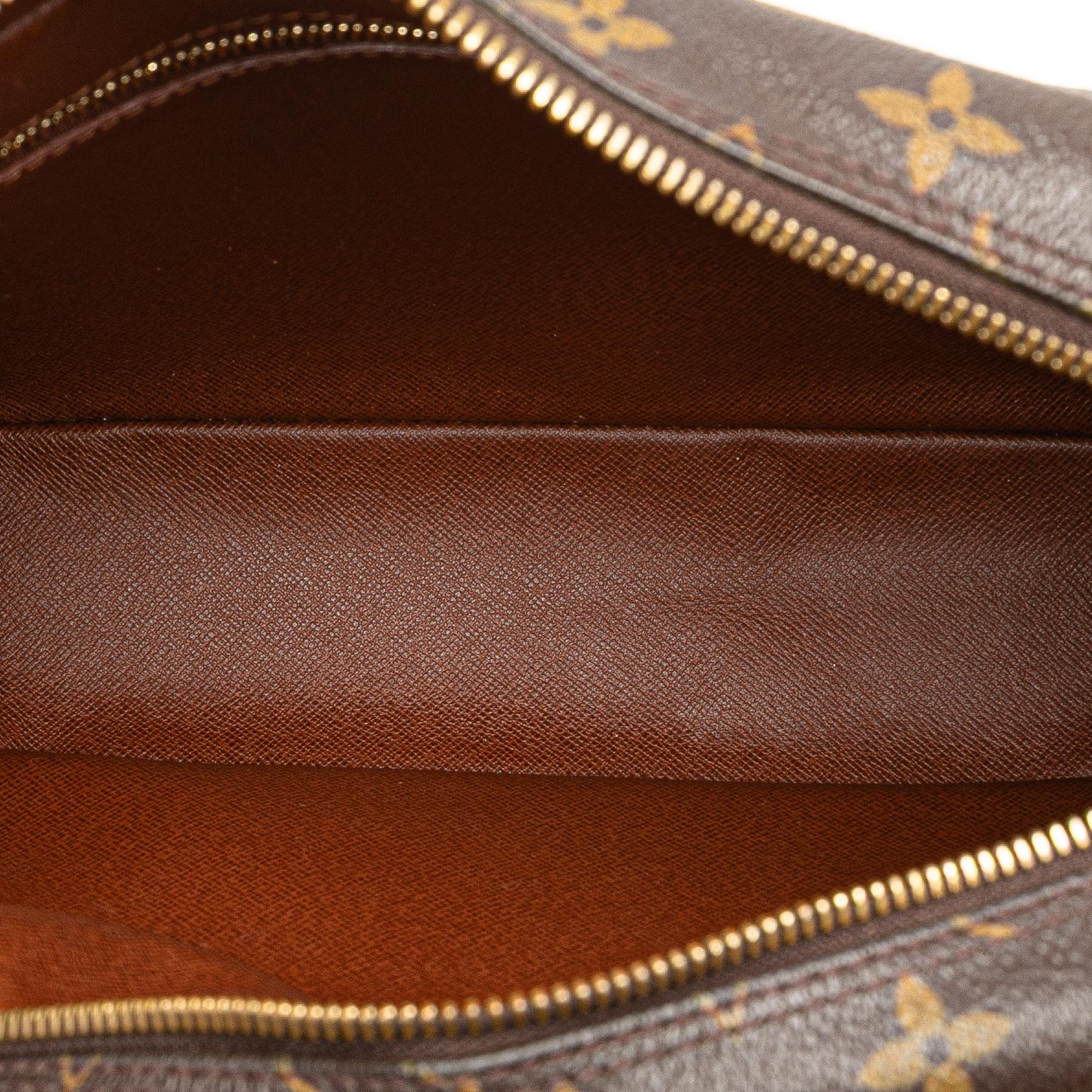 Louis Vuitton Monogram Nil Crossbody