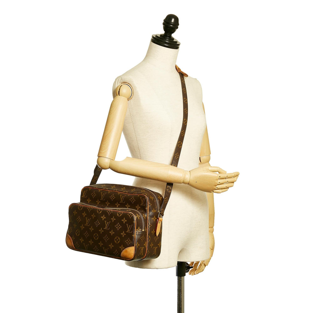 Louis Vuitton Monogram Nile (SHG-28648)