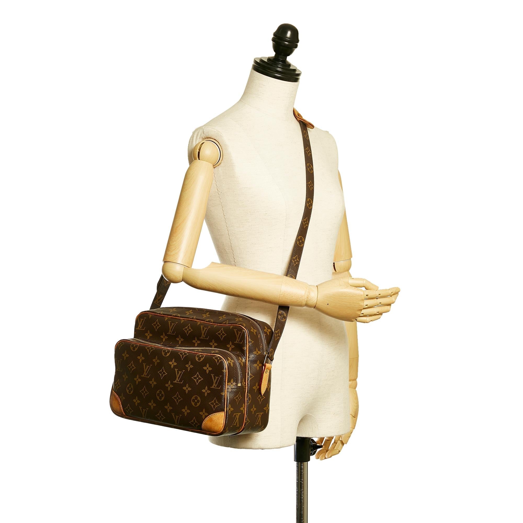 Louis Vuitton Monogram Nile (SHG-28648)