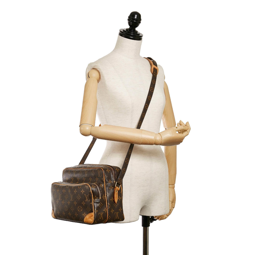 Louis Vuitton Monogram Nile (SHG-30374)